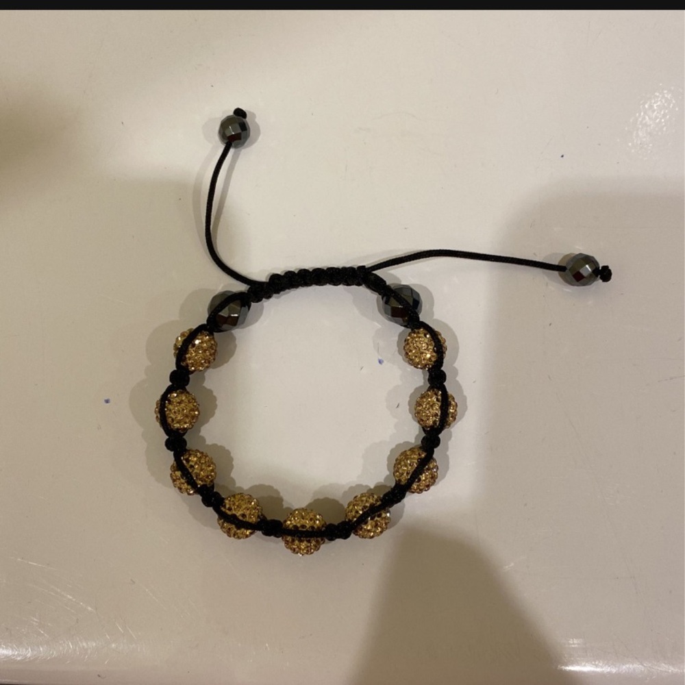 Bracelet